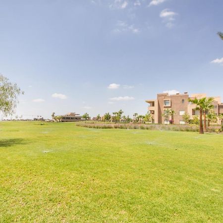 Lumineux Et Vue Degagee Sur Piscine A Prestigia Appartement Marrakesh Buitenkant foto