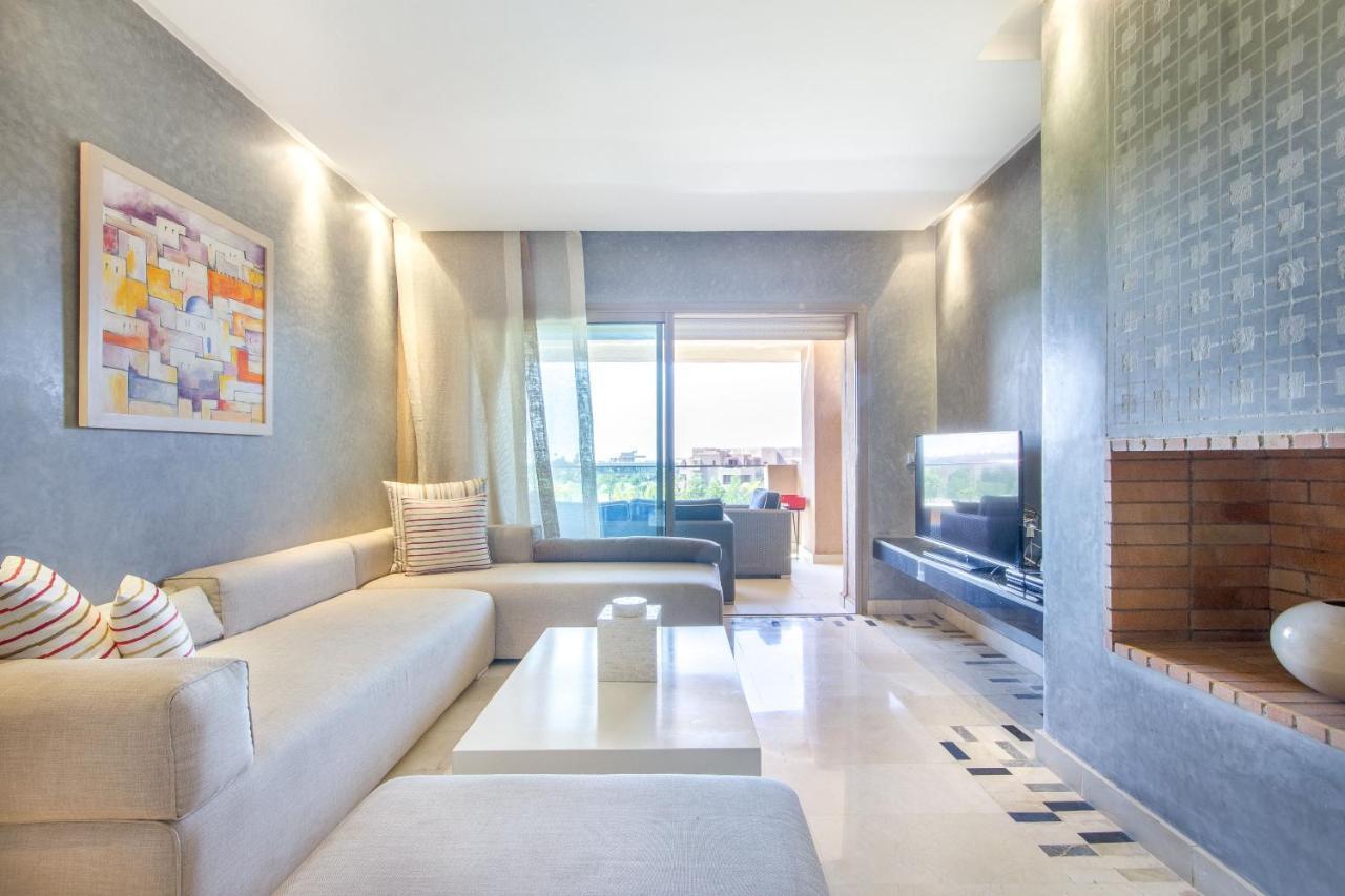 Lumineux Et Vue Degagee Sur Piscine A Prestigia Appartement Marrakesh Buitenkant foto