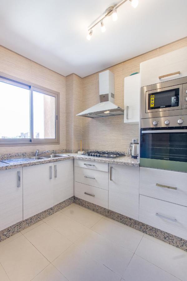 Lumineux Et Vue Degagee Sur Piscine A Prestigia Appartement Marrakesh Buitenkant foto