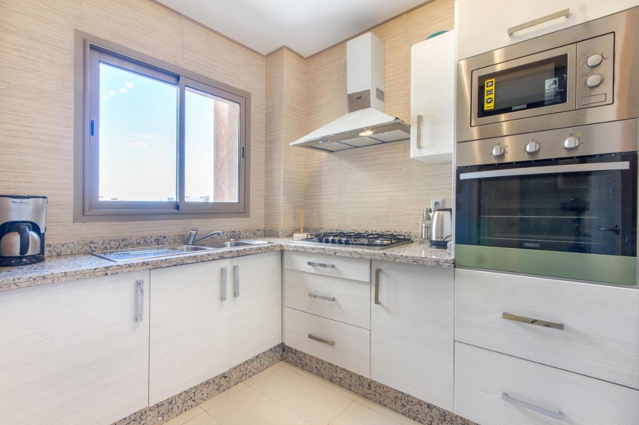 Lumineux Et Vue Degagee Sur Piscine A Prestigia Appartement Marrakesh Buitenkant foto